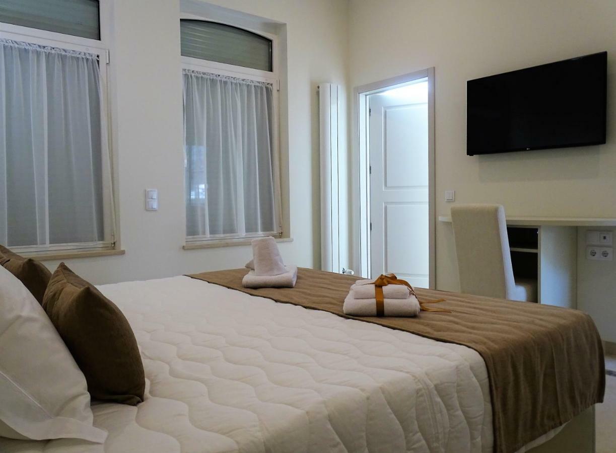 Bowen, Luxury Suites Lagos Exteriör bild